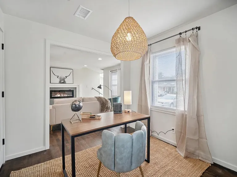 1417 E 38th Pl #A — Photo 12