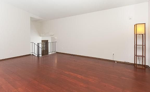 3rd image of 4617 81st Ln N