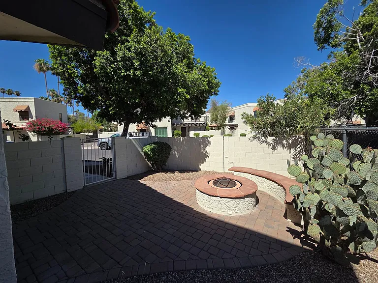1809 E Frier Dr #2 — Photo 3