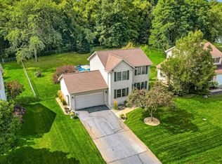 309 W Oak Hill Rd, Porter, IN 46304
