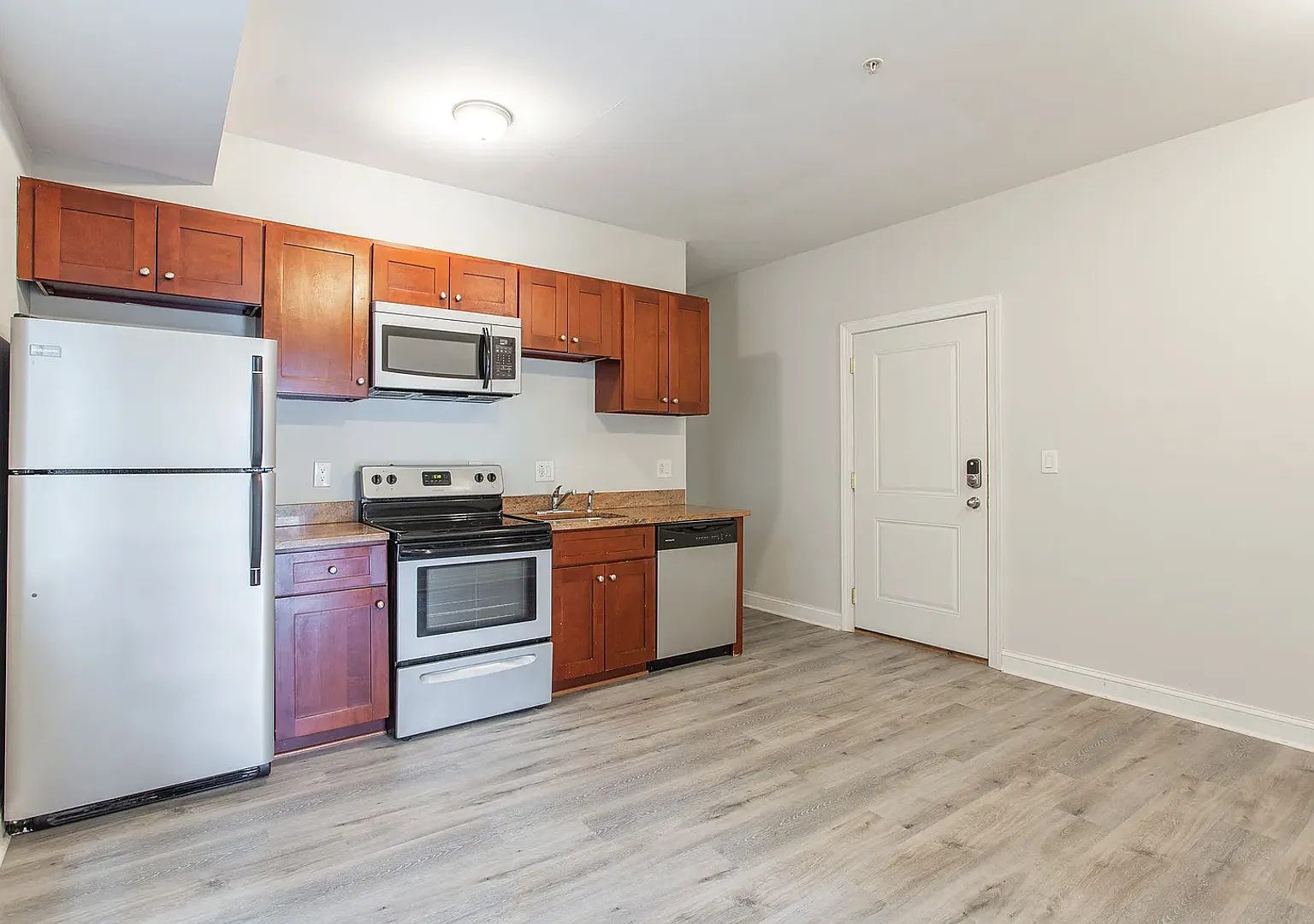 1707 Master Street — Photo 4