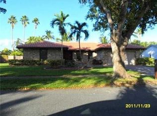 9121 NW 14th St, Plantation, FL 33322