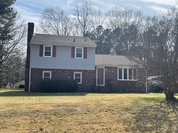 2nd image of 7903 Serena Ln