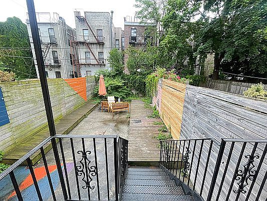 3rd image of 321 Weirfield St #1