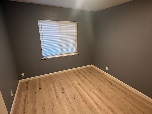 5th image of 1857 Woodland Ave #1857