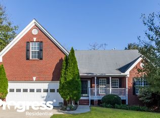 670 Chapel Hill Dr, Lawrenceville, GA 30045