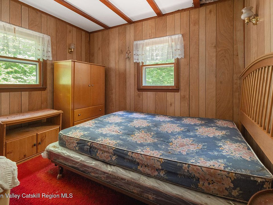 10th image of 404 Posson Hill Road