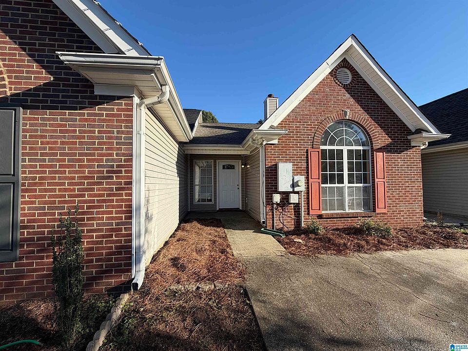 1st image of 205 Rocky Ridge Dr