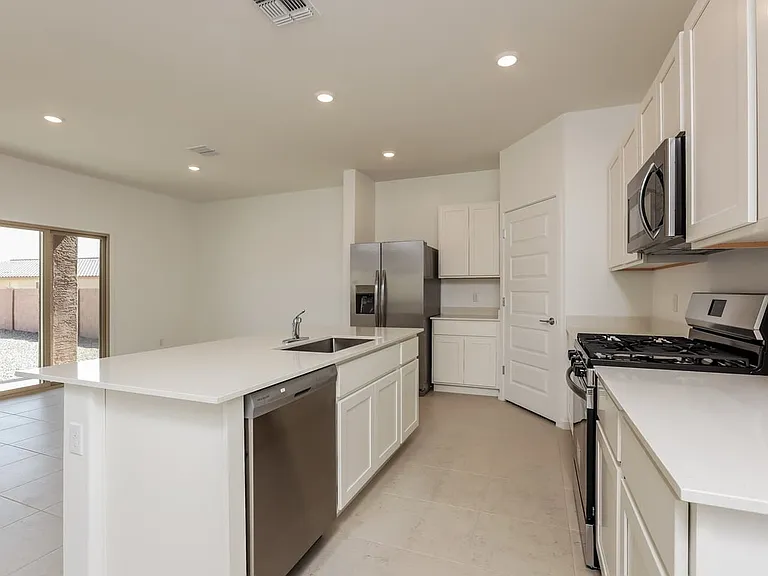 7068 W Indian Clover Way — Photo 8
