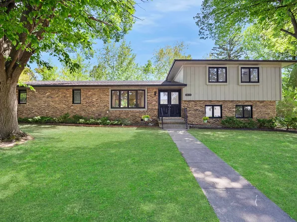 1411 Westview Dr, Normal, IL 61761