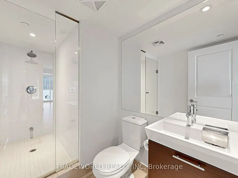 386 Yonge St #3709 — Photo 22