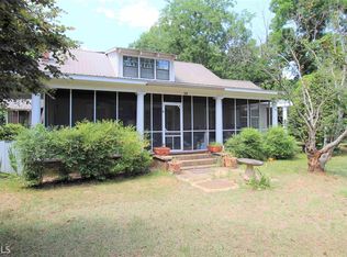 355 E Oglethorpe St, Ellaville, GA 31806