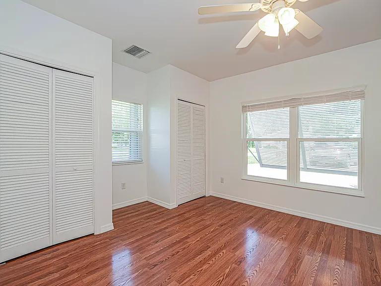 2158 Seville Ave — Photo 13
