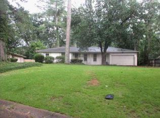 157 Chippewa Cir, Jackson, MS 39211