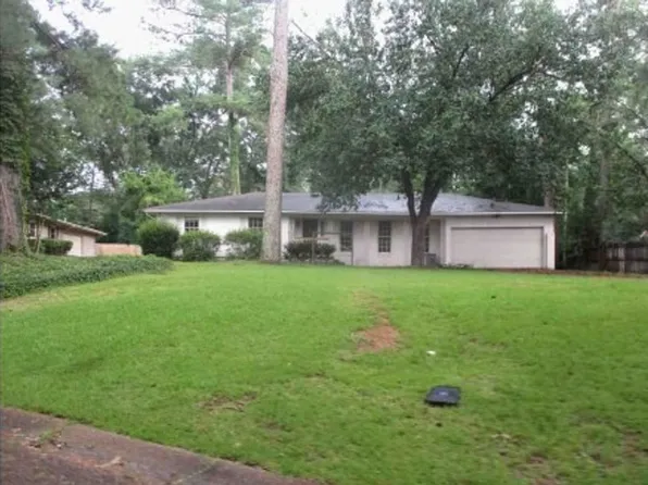 157 Chippewa Cir, Jackson, MS 39211