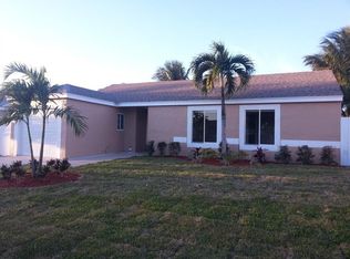 18813 Cloud Lake Cir, Boca Raton, FL 33496