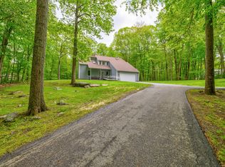 31 Wildwood Dr, Columbia, CT 06237