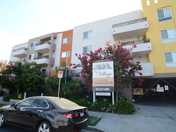 7925 Ventura Canyon Ave #210