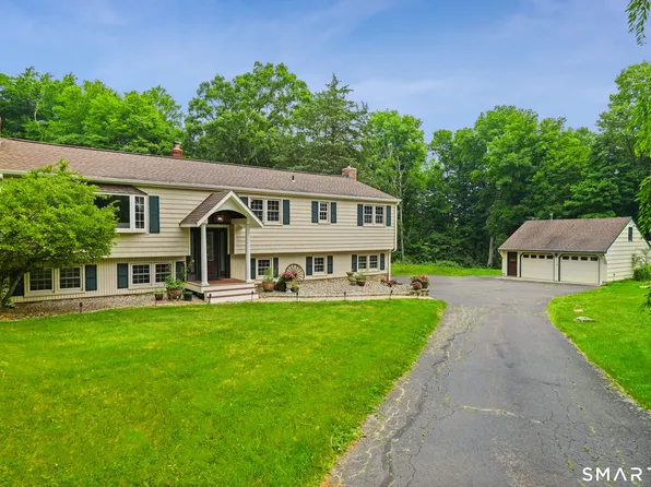 109 Toddy Hill Road, Newtown, CT 06482