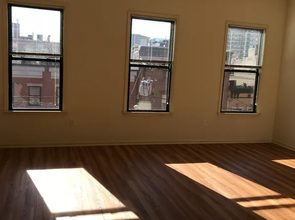 74 Morris Street image 8 of 10