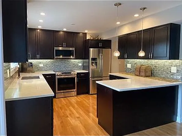 2183 Morse Ln, Glendale Heights, IL 60139
