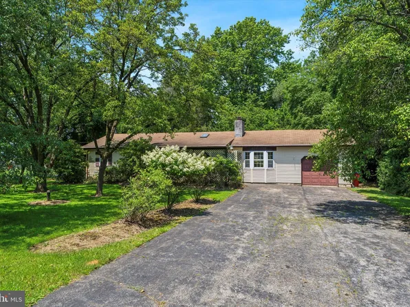 541 Church Rd, Norristown, PA 19403