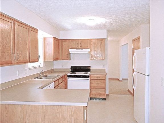 Kitchens (varies)