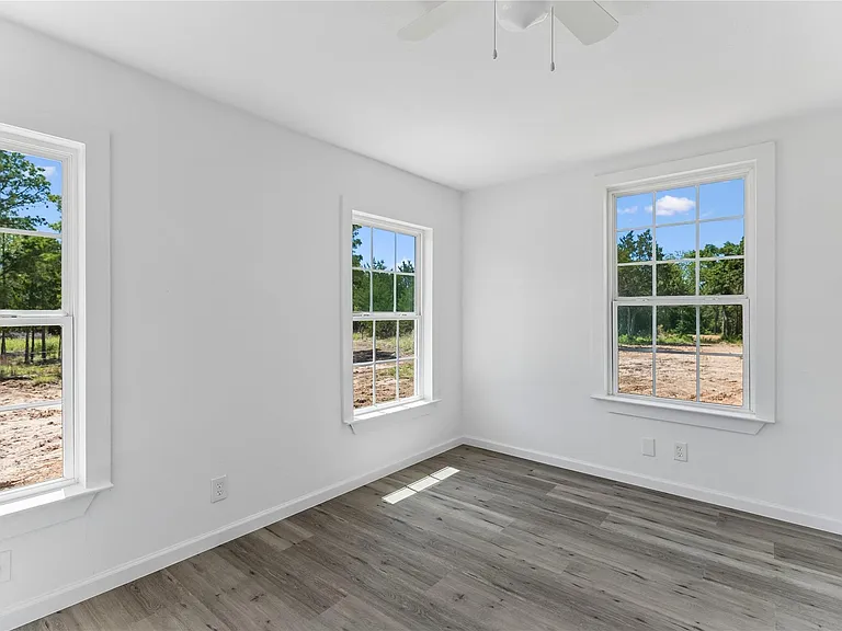 255 Foothill Rd — Photo 16