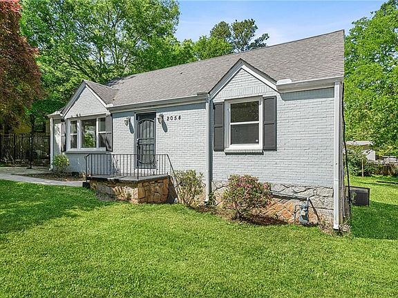 3rd image of 2054 Cogar Dr