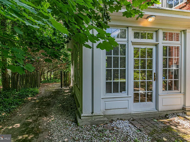 254 Jefferson Rd — Photo 39