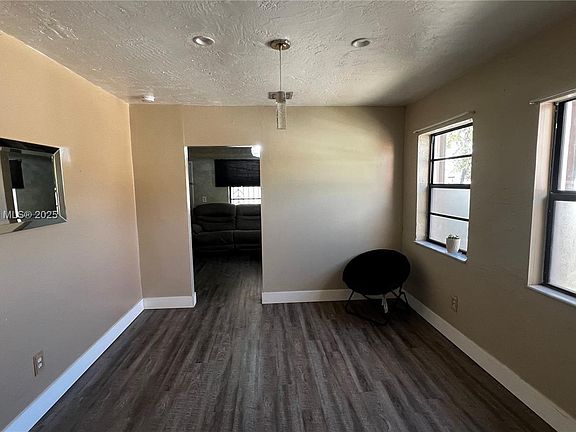 5th image of 1701 NW 180th Ter