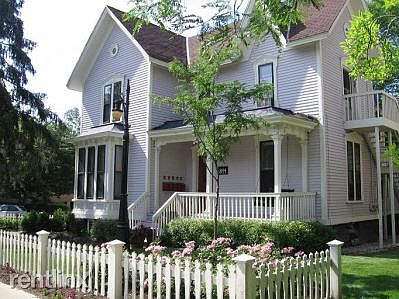 844 w huron