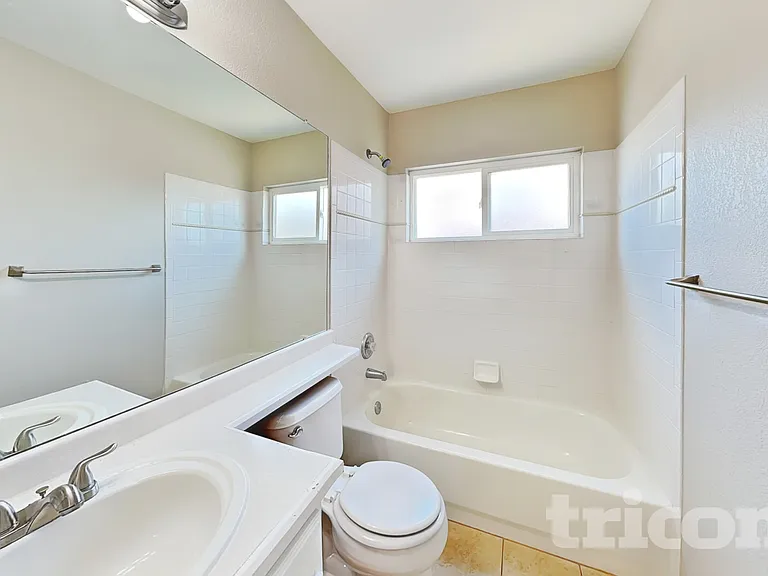 9061 Renoir Dr — Photo 8