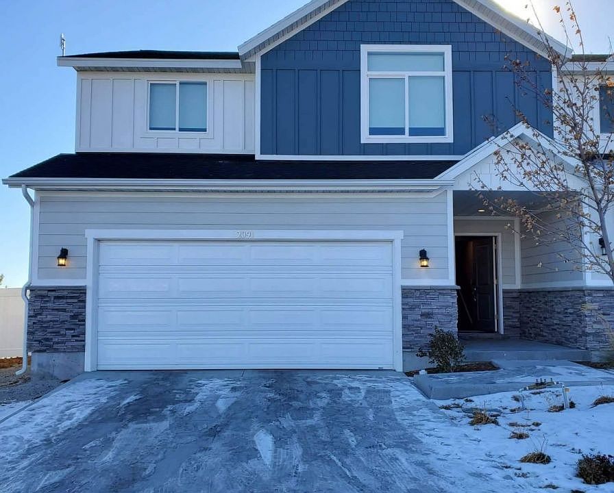 1st image of 2091 Bluegrass Cir
