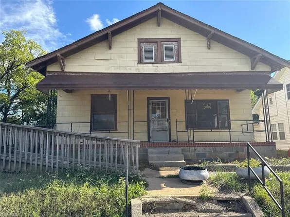 1220 E 25th St, Winston Salem, NC 27105