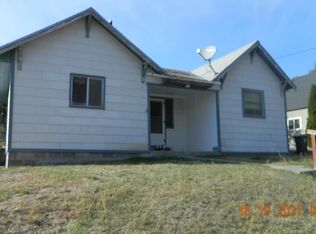 119 N Spruce St, Genesee, ID 83832