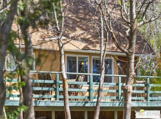 54915 S Circle Dr, Idyllwild, CA 92549