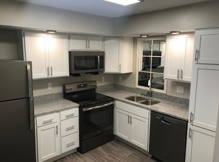 2211 Valleywood Dr SE #E11, Grand Rapids, MI 49546