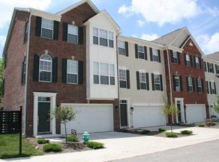 9033 Mercer Dr, Fishers, IN 46038