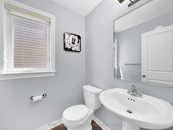 5th image of 573 Egret Way