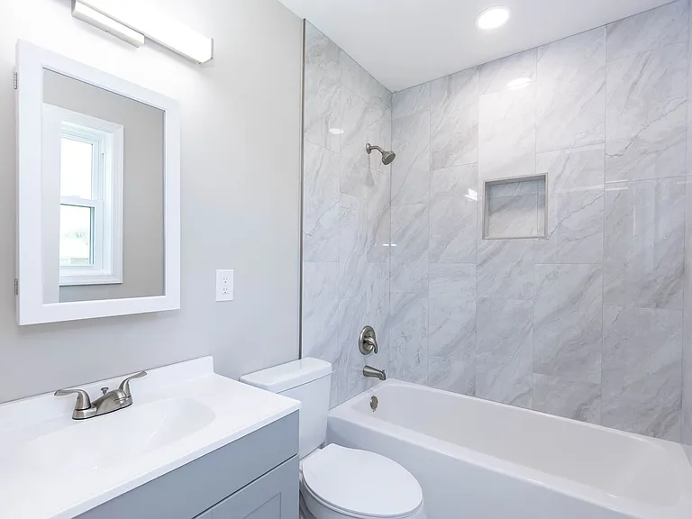 724 Lucas Creek Rd — Photo 18