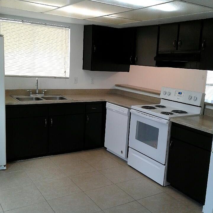 1st image of 1782 S Fairway Cir