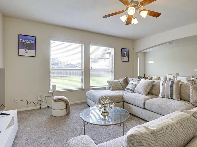 15015 Winter Valley Ct — Photo 10