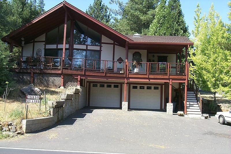 1st image of 19830 Pleasantview Dr