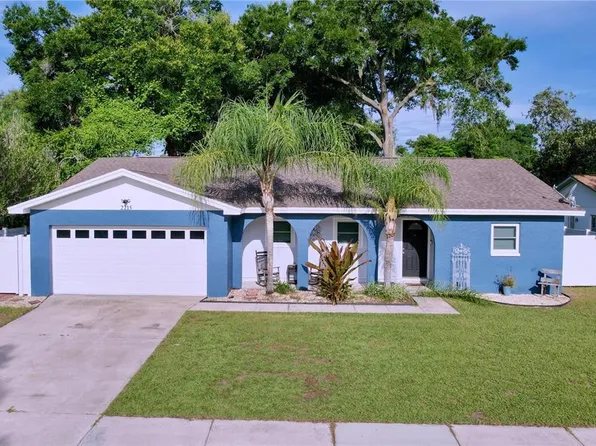2215 Sherbrook Dr, Valrico, FL 33594