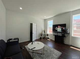 3819 Nebraska Ave, Saint Louis, MO 63118