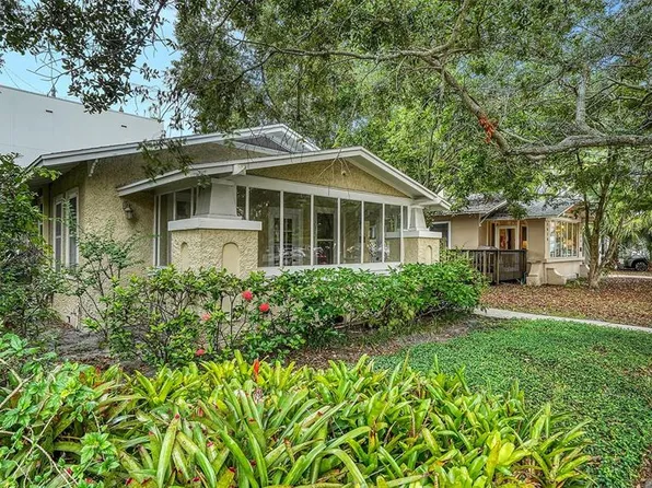 1624 Oak St, Sarasota, FL 34236