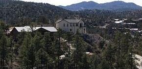 1st image of 2301 Loma Vista Dr