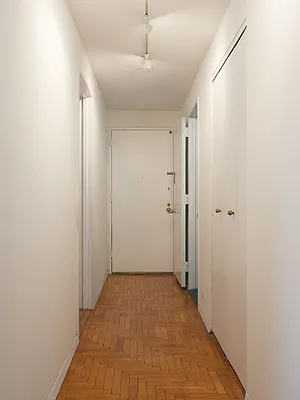 Rented by Blu Sky Realty And Management | media 26