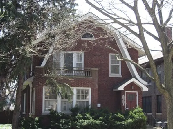 1418 Noyes St, Evanston, IL 60201